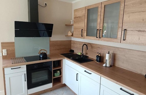 Laubach Apartamento | Stylish vacation apartment with barrel sauna in the countryside