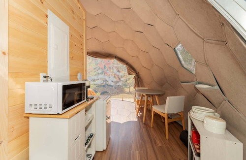 Sullivan Cabina | Nova Nook-Mirror Dome with Private Bathroom