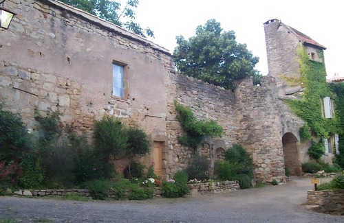 Milhars Casa | Holiday Home in a Medieval Village