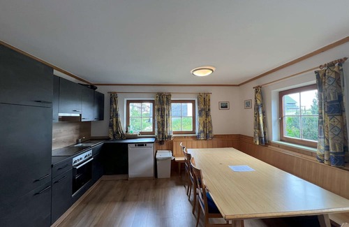 Ebensee Casa | Chalet Alpenvorland | Sauna | Kitchen | Mountain