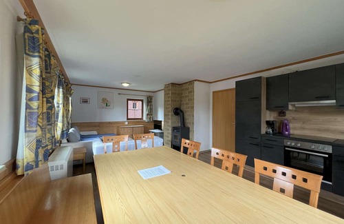 Ebensee Casa | Chalet Alpenvorland | Sauna | Kitchen | Mountain