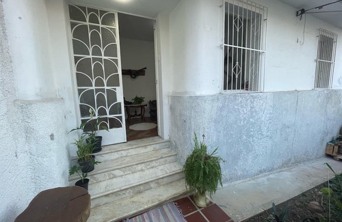 Jardim Santa Helena Casa | Shared house with parking space in downtown Juiz de Fora
