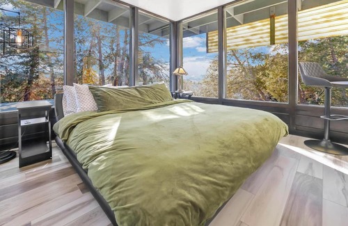 Hagerman Complejo | AMAZING Luxury Retreat with Private fresh spring ponds & Sauna! Sleeps 23