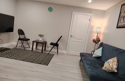 Markham Casa | 1 bedroom private Basement suite in the Heart of Markham