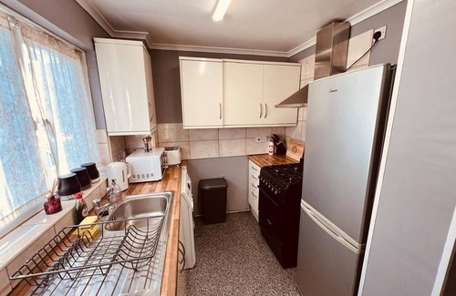 Newton Aycliffe Casa | Cosy 2 Beds house DL5 & Garden/Parking+WiFi