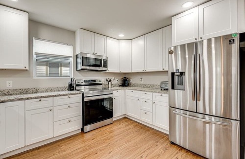 Jefferson Park Casa | NEW! Spacious Family Retreat Near Airport