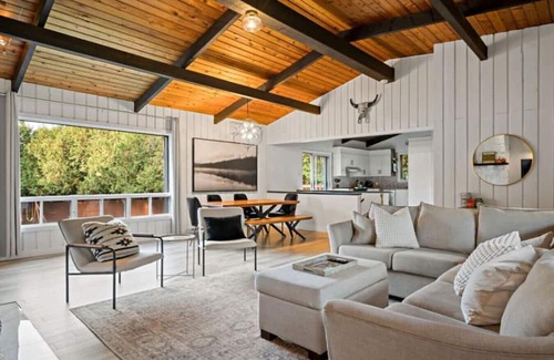 Mont-Tremblant Chalet De Esquí | Chalet Le Benjamin 4BDR - Pool - Jacuzzi