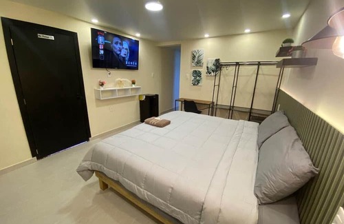 Chetumal Hotel | Mini Hotel Chetumal - Room 4 - King Size Bed