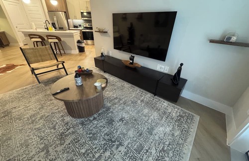 Vickery Meadow Apartamento | Charming 1-bedroom apartment in fabulous Dallas with AC, f