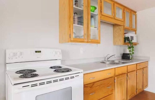 Lambton Shores Apartamento | Hideaway Cottages - Full