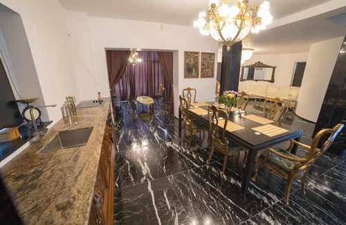Eforie Nord Apartamento | Canada Castle -Luxury Vila & Apartment with Sea View