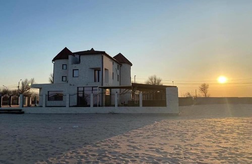 Eforie Nord Apartamento | Canada Castle -Luxury Vila & Apartment with Sea View