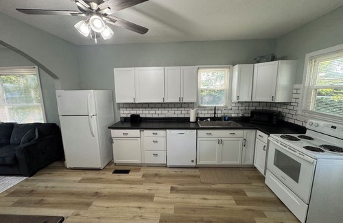 Creston Casa | Adair Hideaway : Quiet Neighborhood - Fenced Yard - Garage Parking