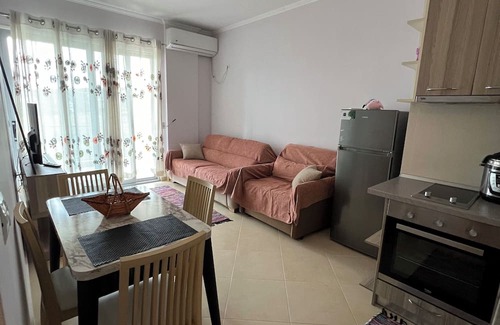 Radhime Apartamento | Cozy Beachfront Apartment in Radhime – Perfect for Families