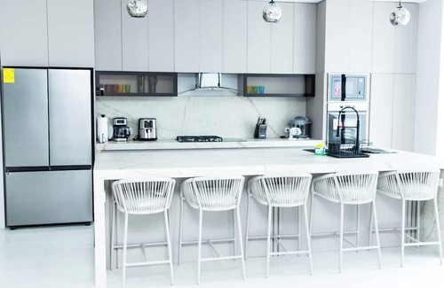 Punta Blanca Casa | La Vie Es Belle Beach House