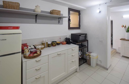Venafro Casa | Nice home in Venafro with house a mountain view