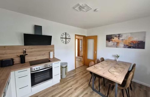 Verden Apartamento | AllerGrün apartment, terrace, garden, parking space!