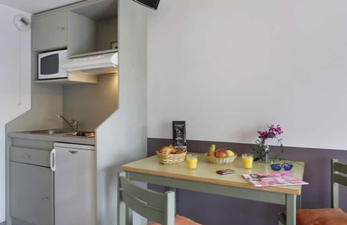 Merville Apartamento | Résidence Résid'price ST4