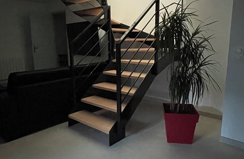 Fleurieux-sur-l'Arbresle Apartamento | Large Duplex Apartment 85m2