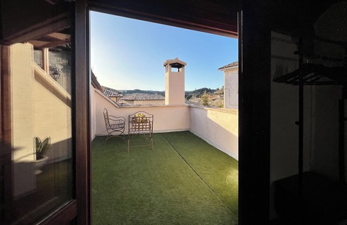 Chillaron del Rey Cabaña | COUNTRY COTTAGE - LA PRINCESA LLORONA - 14 PER - CHILLARON DEL REY - LAKE ENTREPEÑAS