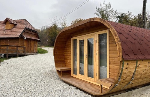 Petrinja Casa | Green Valley Nature House