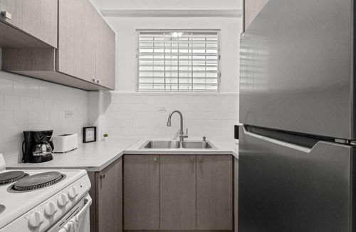 Sagrado Corazon Apartamento | The House of Romeo | Stylish Two-Bedroom Escape