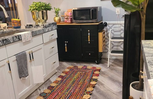 Antioch Casa | Enrene GreenHouseRomance