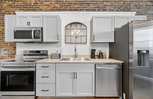 Fayetteville Apartamento | The Courthouse Loft | DWTN LXRY LOFT