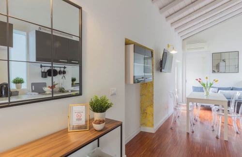 Crema Apartamento | Crema Centro, Bright, 2 rooms, 1 Min Piazza Duomo
