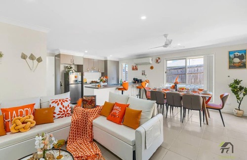 Pimpama Apartamento | Spacious Oasis in Pimpama
