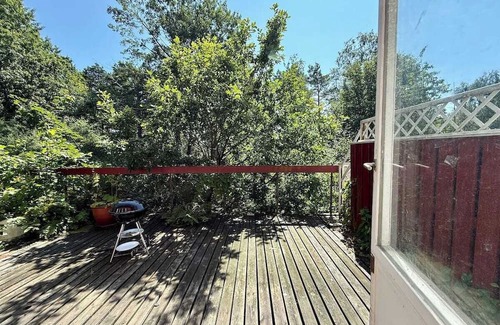 Goteborg Municipality Casa | Workers - 16 Beds - 2 Bath - All Inc - Near Volvo