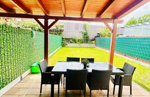 Pisnice Villa | Villa many rooms with Free Parking