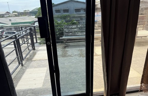 Honiara Apartamento | Serene Apartment Near UN, Banks, and Airport in Honiara