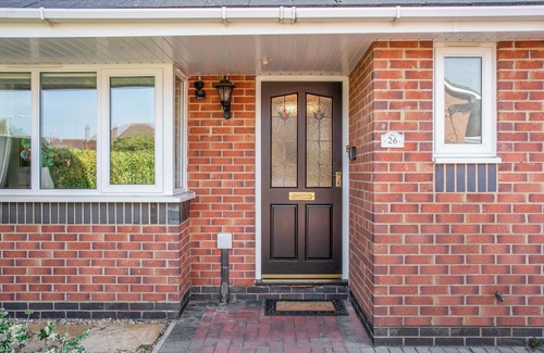 Worcester Casa | WhiskAwayStays Toulouse Drive No. 26