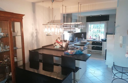 Rhein-Erft-Kreis District Casa | Beautiful, cozy townhouse