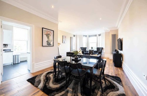 Trafford Apartamento | The Bowdon- Luxury Apartment