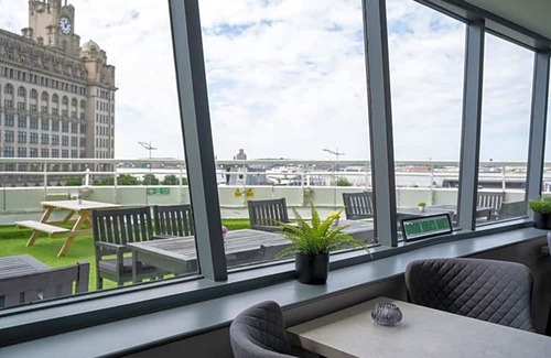 Liverpool City Centre Apartamento | Atlantic Tower hotel by Sunday Junior Suite