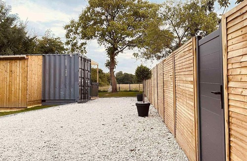 Landouzy-la-Ville Apartamento | Vrbo Property