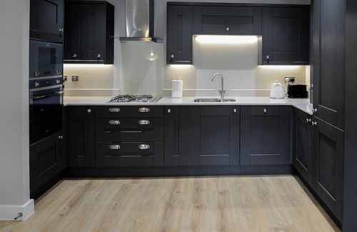 Weybridge Apartamento | Stylish home in Weybridge