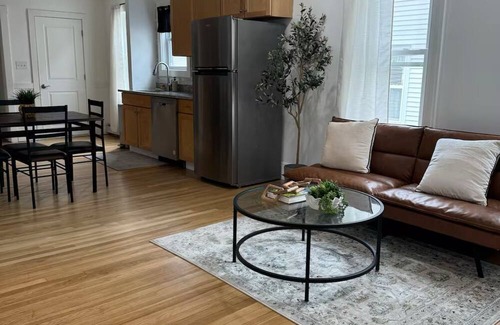 Quincy Apartamento | Cozy 3BR Apartment Near Boston &Beach & Free Parking
