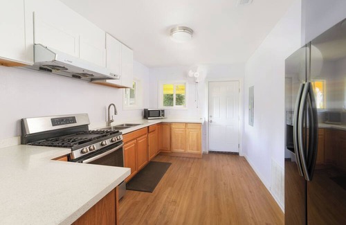 Issaquah Casa | Charming Cozy Dream Waterfront Family Refuge Relax House