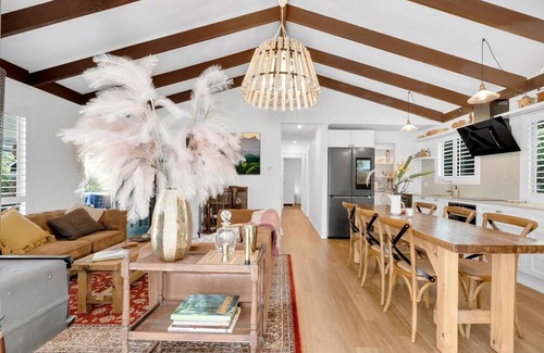 Eagle Heights Cabaña | Firefly Cottage | Hideaway with Wood Fireplace