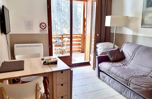 Valberg Hotel | Elegant-styled resort! Close to the Cueilleuse-Glaneuse du Mercanour