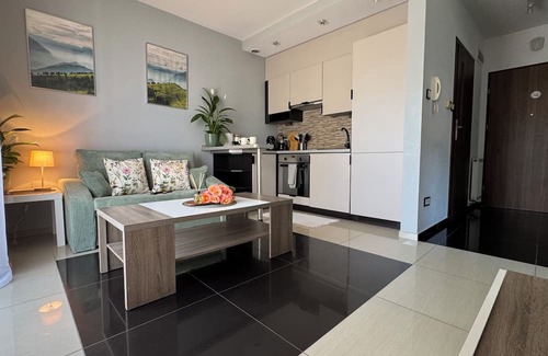 Bielsko-Biala Apartamento | Apartament Słoneczny 27 [VAT Invoice] with garage