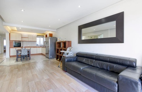 Pieta Apartamento | Seafront 3 bedroom apartment