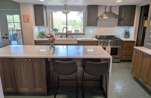 Foothills Casa | Spacious Luxury 5-bedroom house in Lakewood, CO with hot tub, fireplace & more!
