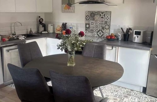 Valdampierre Casa | Comfortable house near Beauvais and airport with free parking