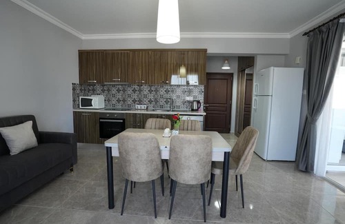 Vasilia Apartamento | Cosy 1+1 penthouse in the heart of longbeach Iskele sleeps up to 5 people