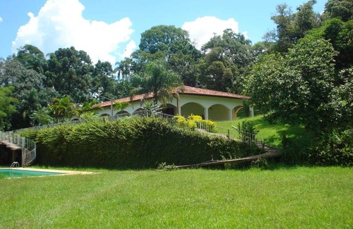 Mairinque Cabaña | Charming place, with a cozy single-story house.