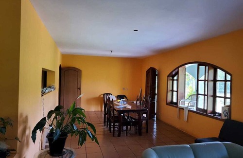 Mairinque Cabaña | Charming place, with a cozy single-story house.